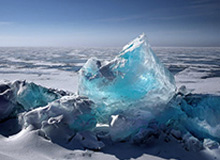 薇薇安·梅德拉诺解析《地狱客栈》中的双星球设定